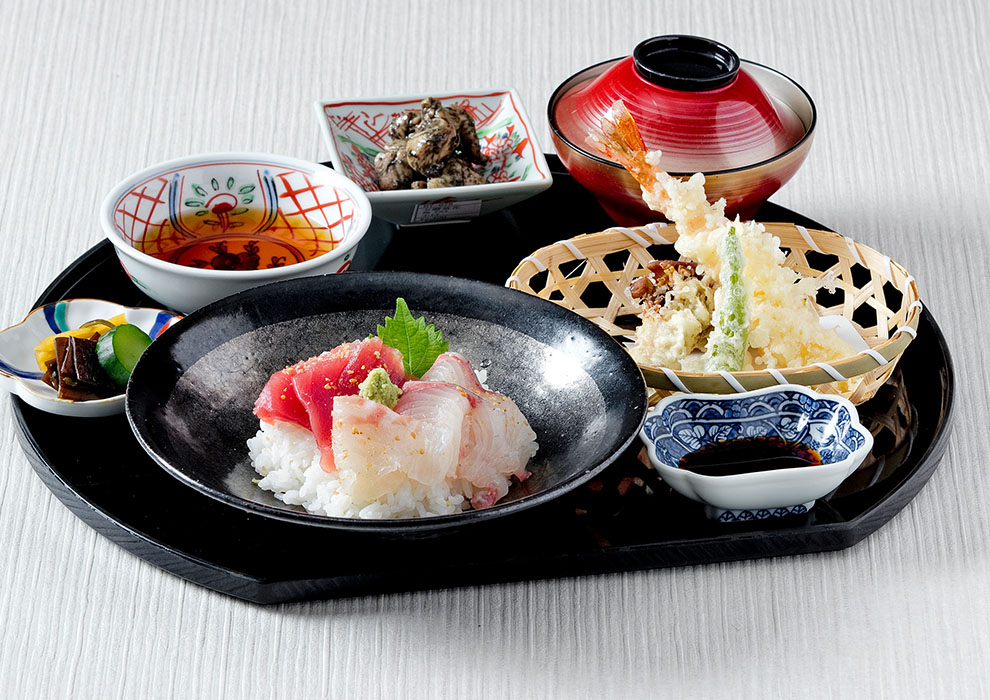 天婦羅海鮮丼膳